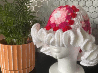 Vêtements crochete fait a base de là laine