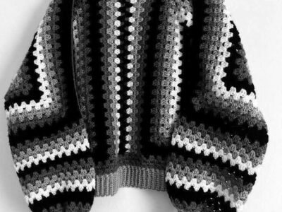 Vêtements crochete fait a base de là laine